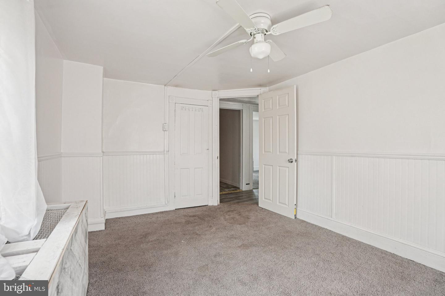 1013 N Chestnut St Property Photo 36