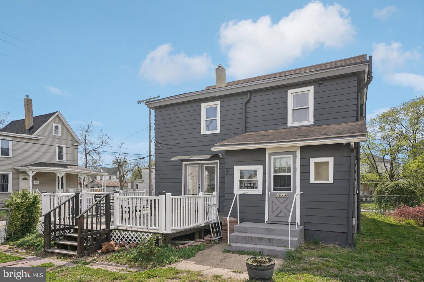 1013 N Chestnut St Property Photo 44