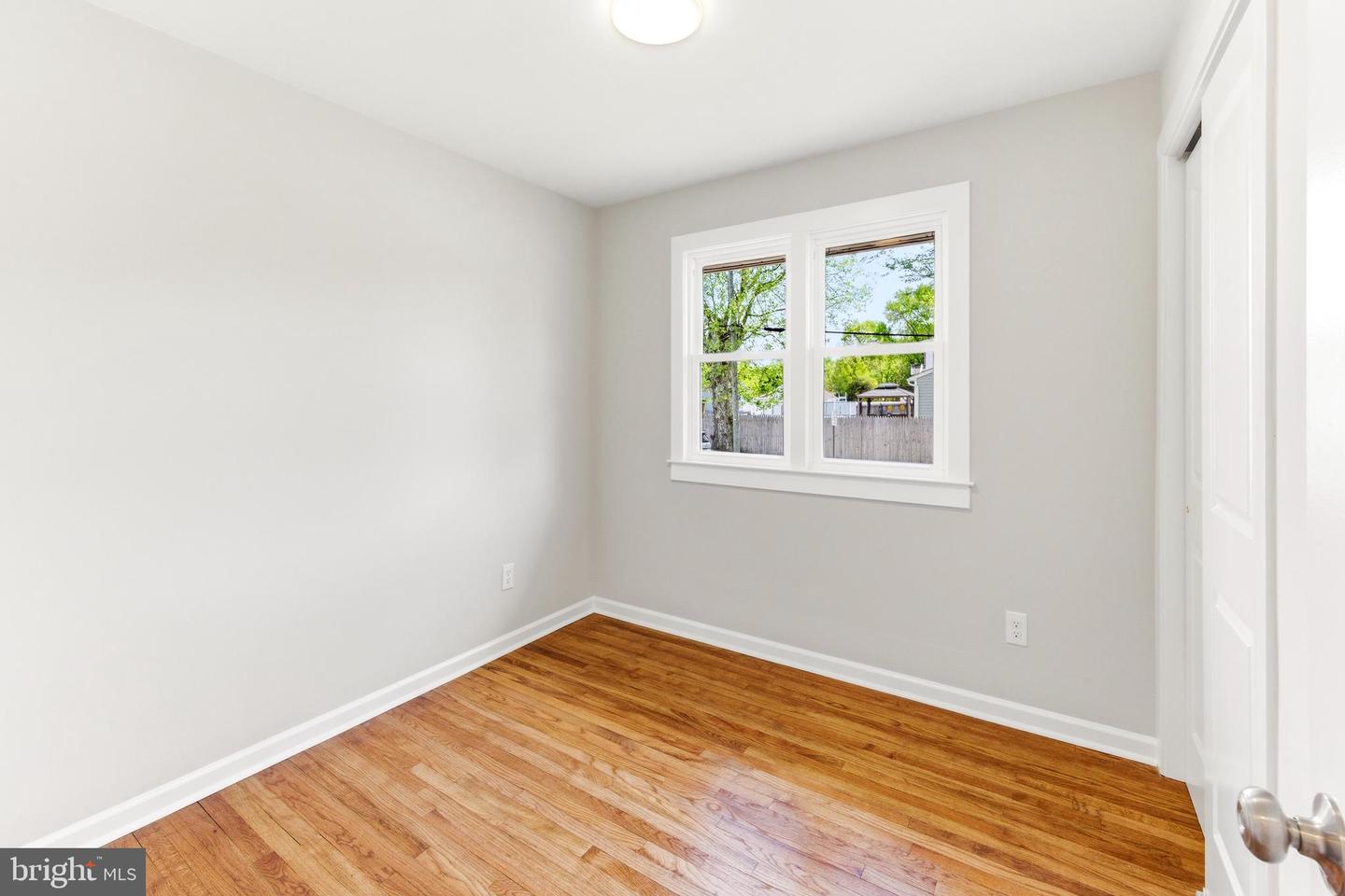 157 S Poplar St Property Photo 18