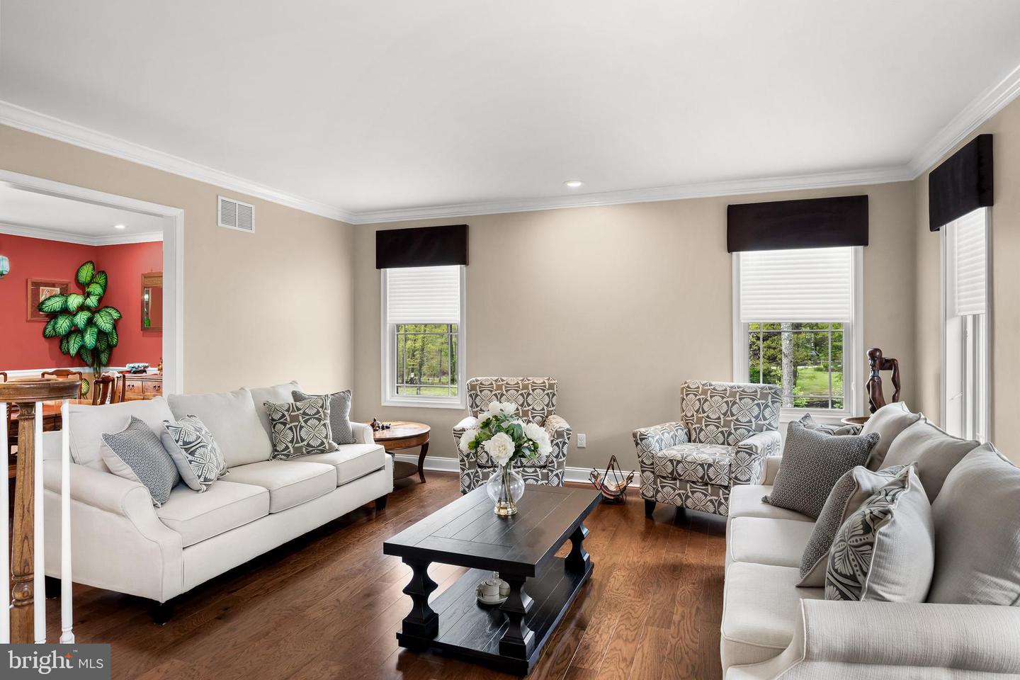 36 Winding Way Property Photo 5