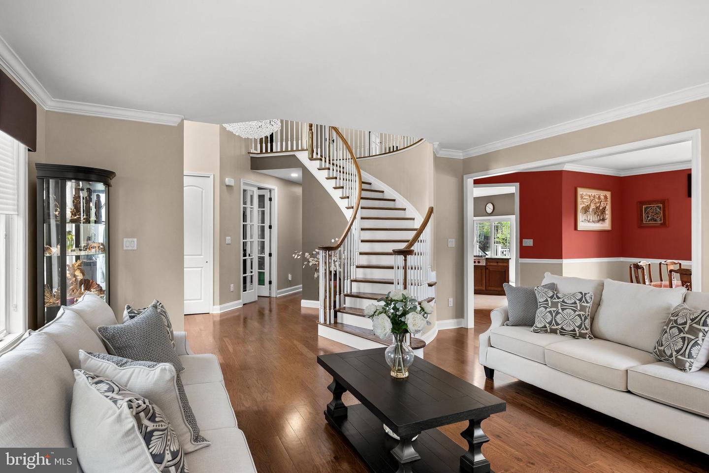 36 Winding Way Property Photo 6