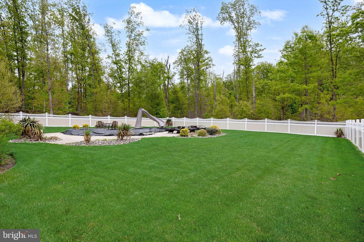 36 Winding Way Property Photo 34
