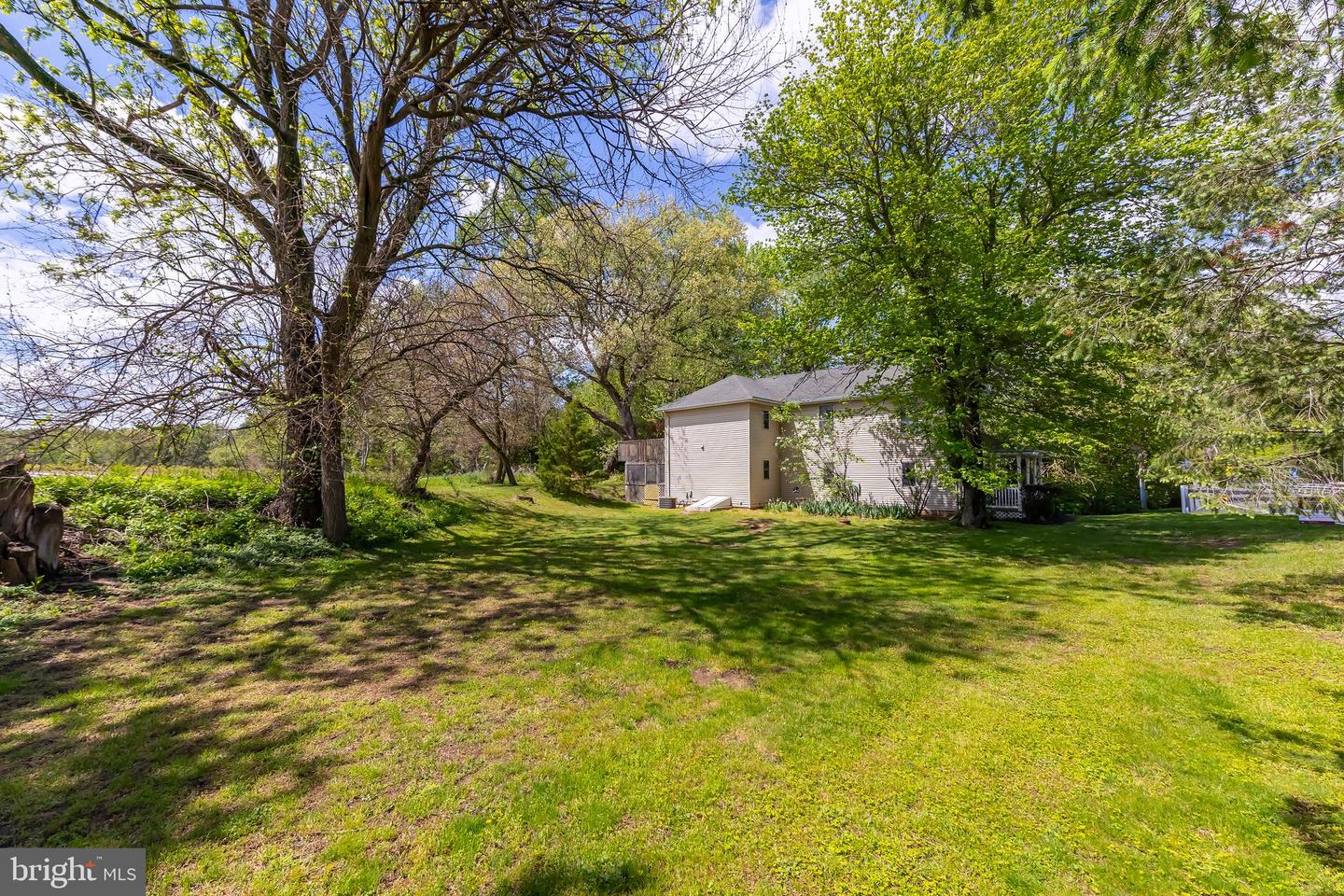 518 Hardingville Rd Property Photo 8