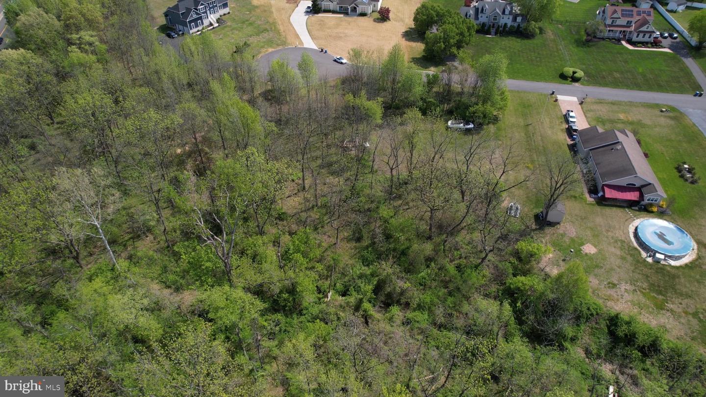 146 Winding Way Property Photo 15