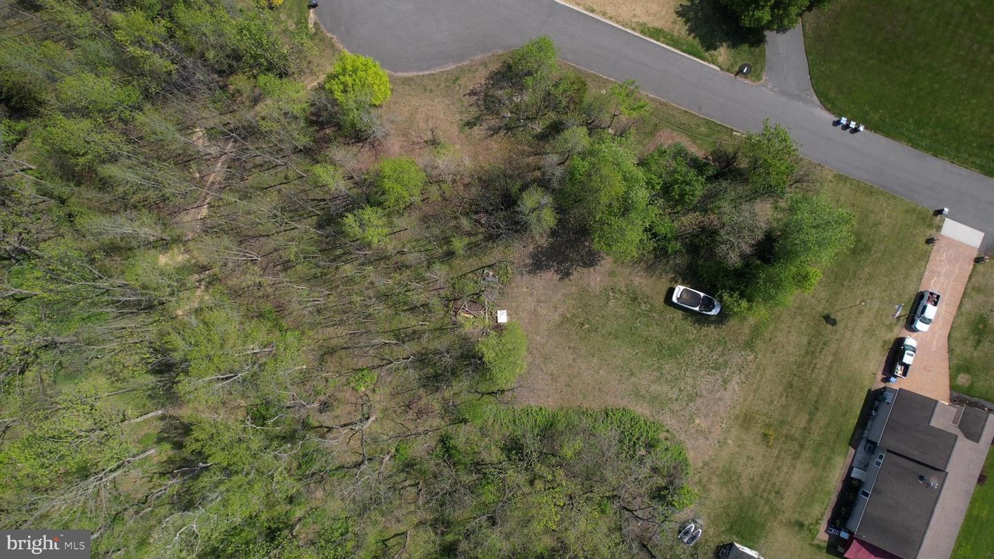 146 Winding Way Property Photo 22
