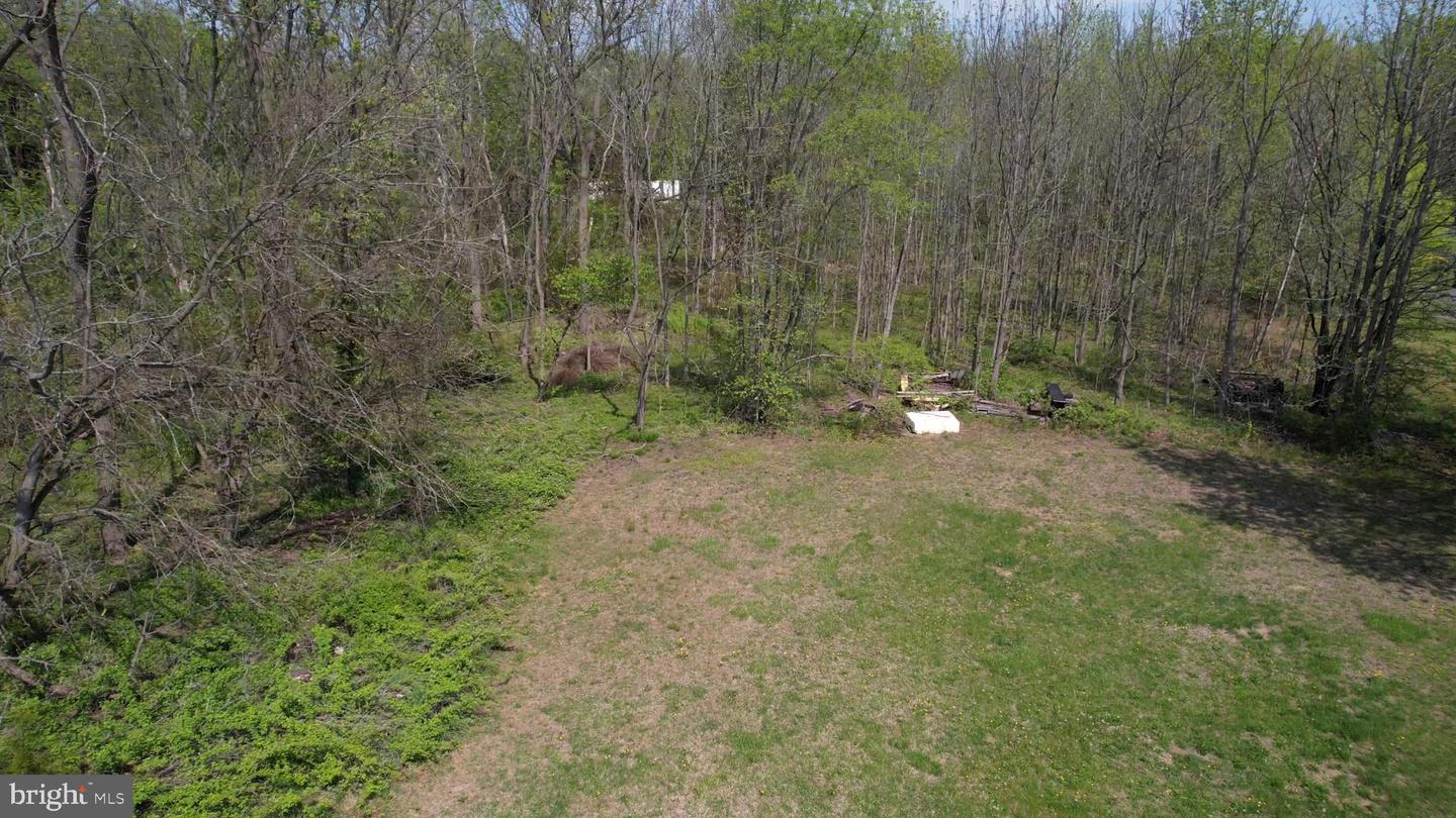 146 Winding Way Property Photo 24