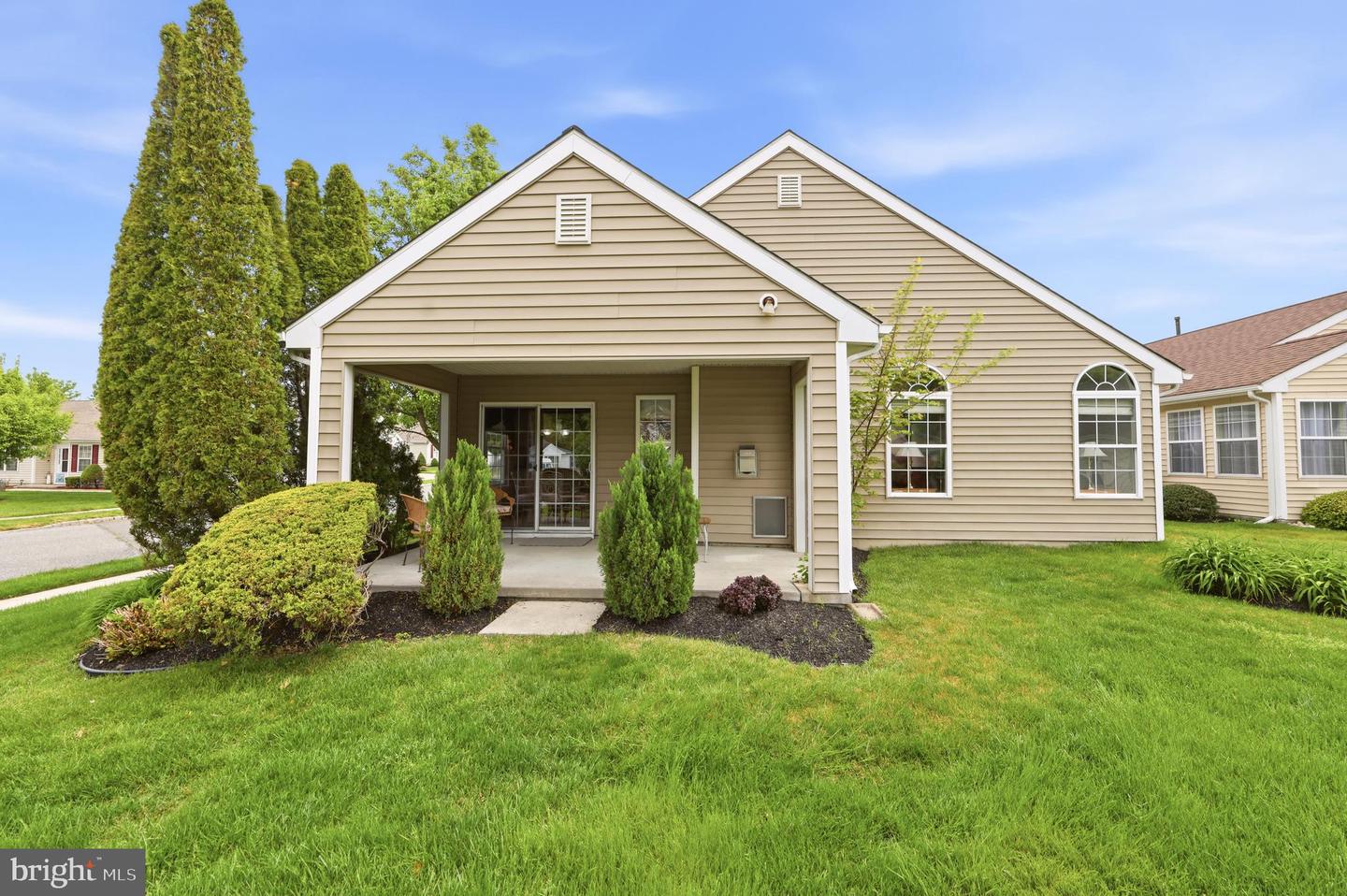 29 Autumn Ln Property Photo 5