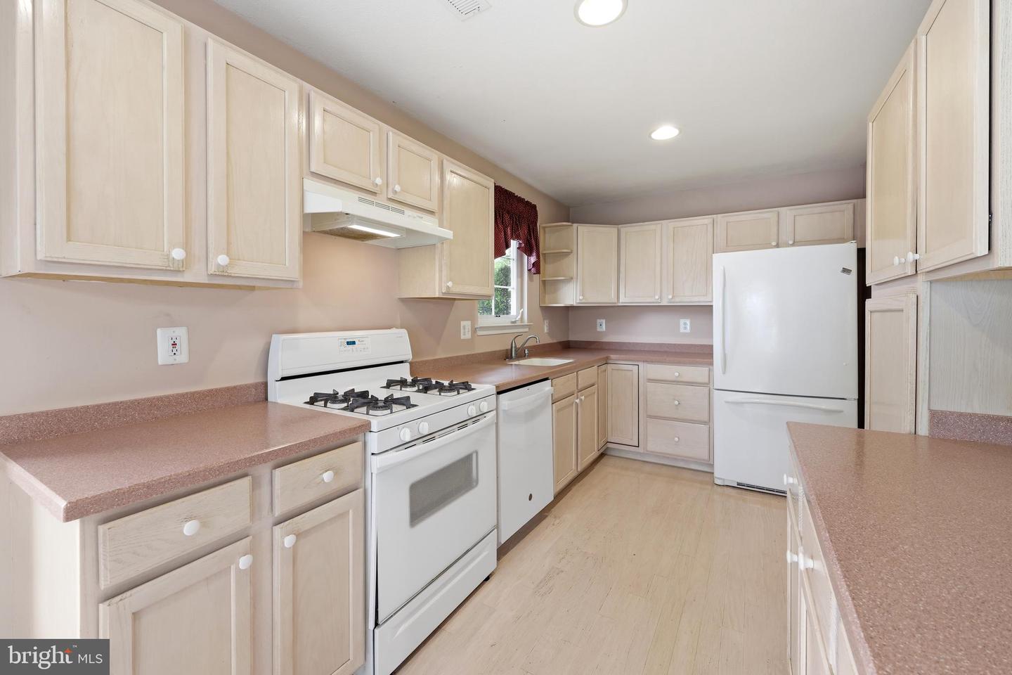 29 Autumn Ln Property Photo 20
