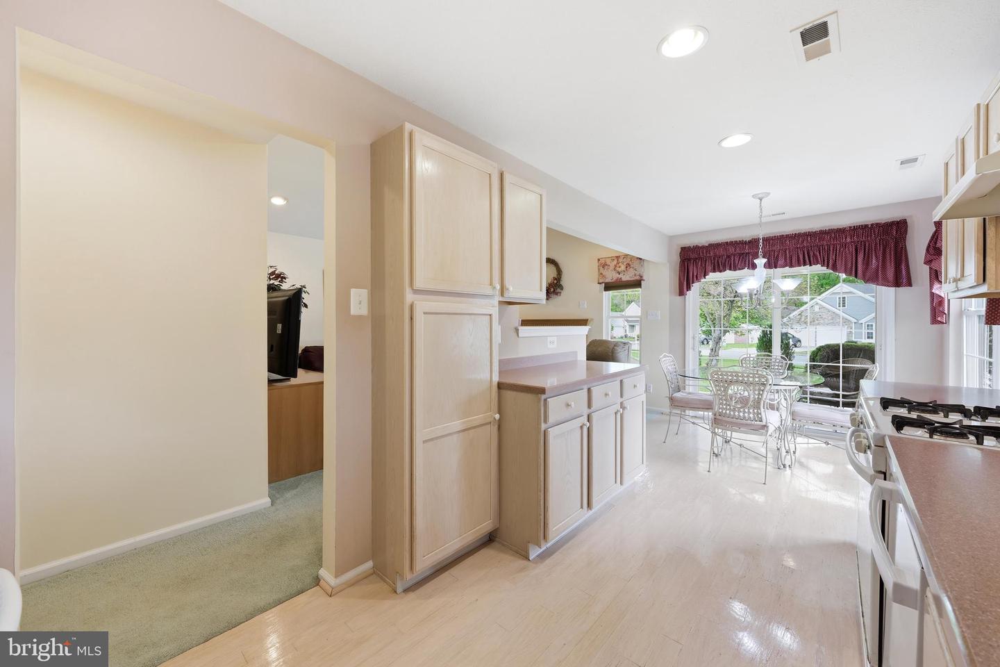 29 Autumn Ln Property Photo 22