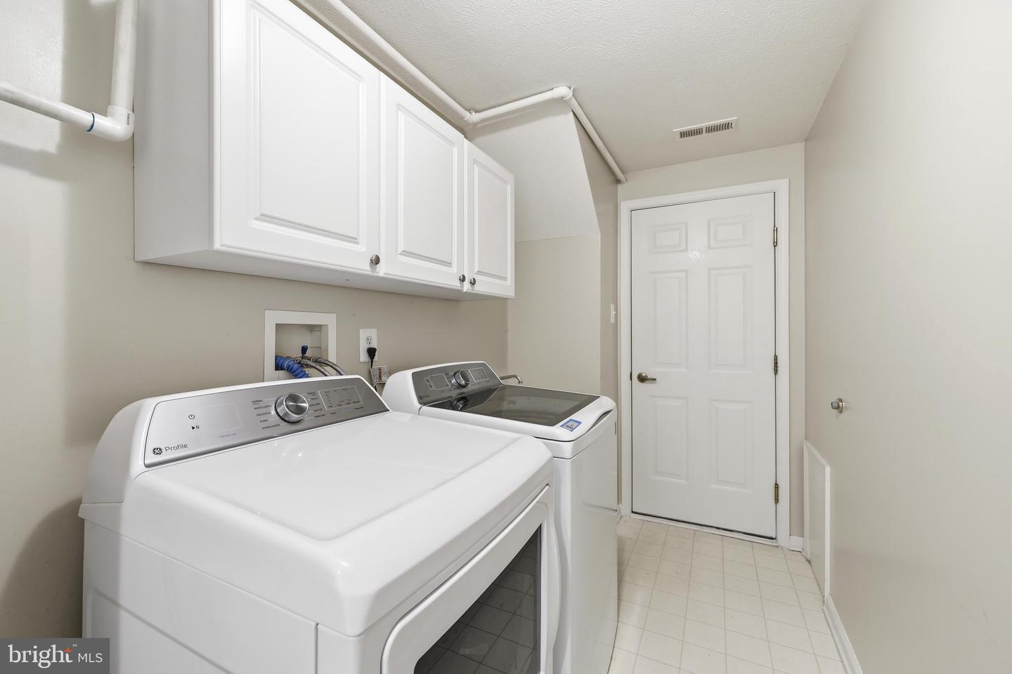 29 Autumn Ln Property Photo 29