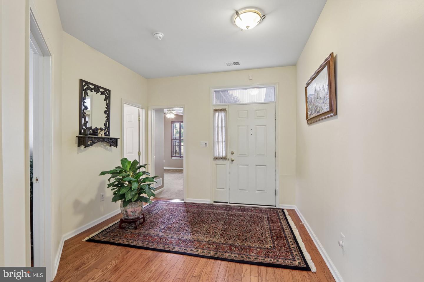 39 Danbury Rd Property Photo 3