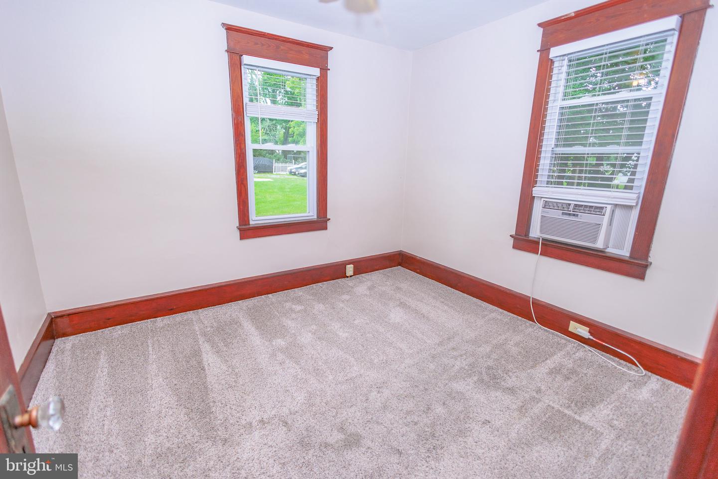 11 Sewell St #a (down) Property Photo 15