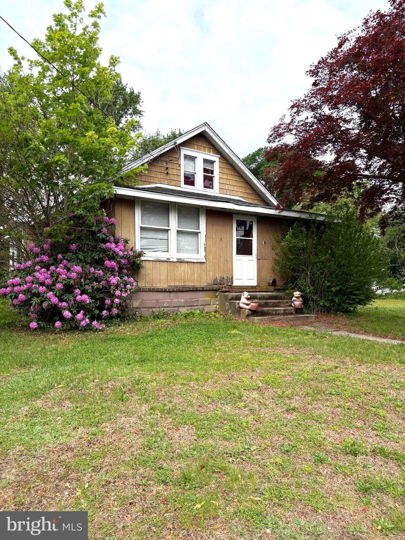 154 Hurffville Crosskeys Rd Property Photo 2