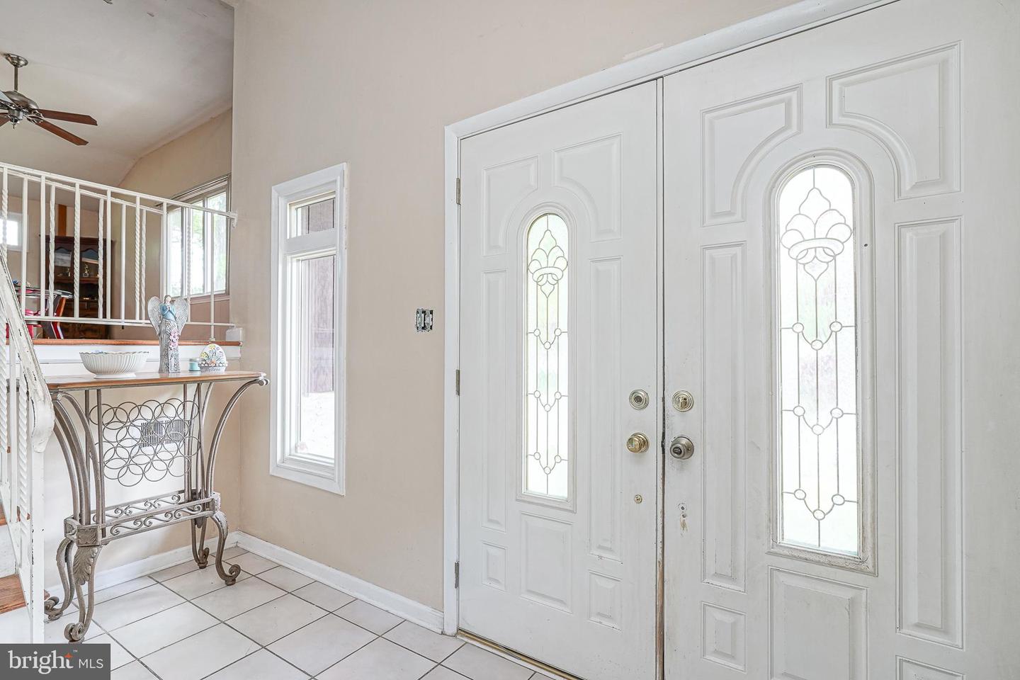 129 Karen Dr Property Photo 4