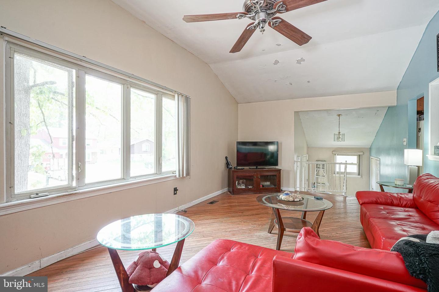 129 Karen Dr Property Photo 6