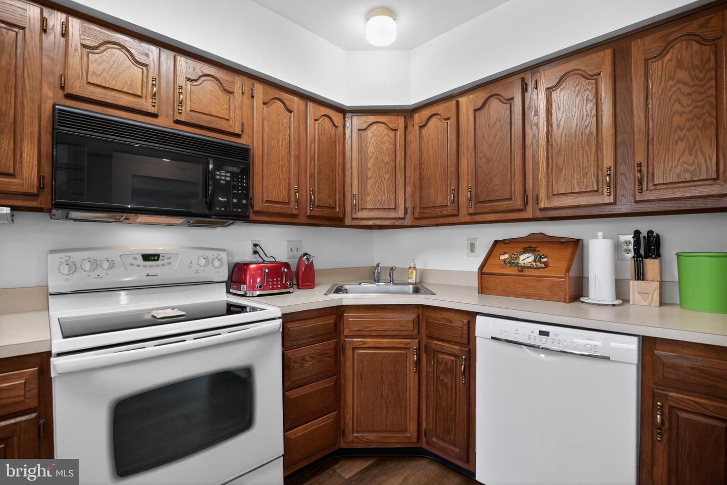 105 Cinnamon Rd Property Photo 16