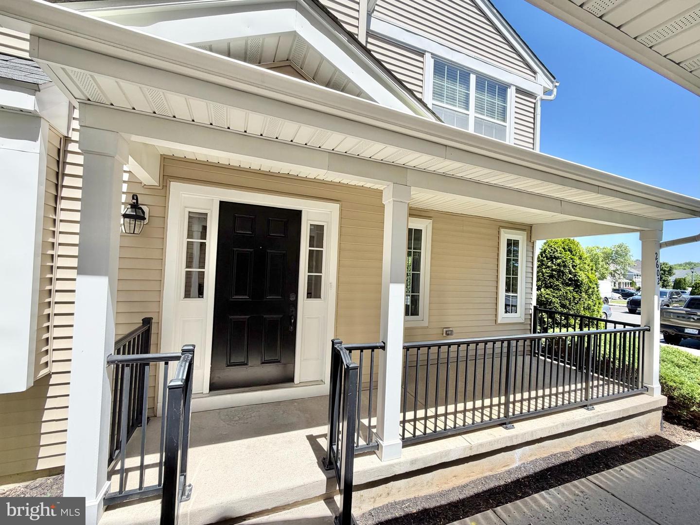 2602 Lexington Mews Property Photo 1