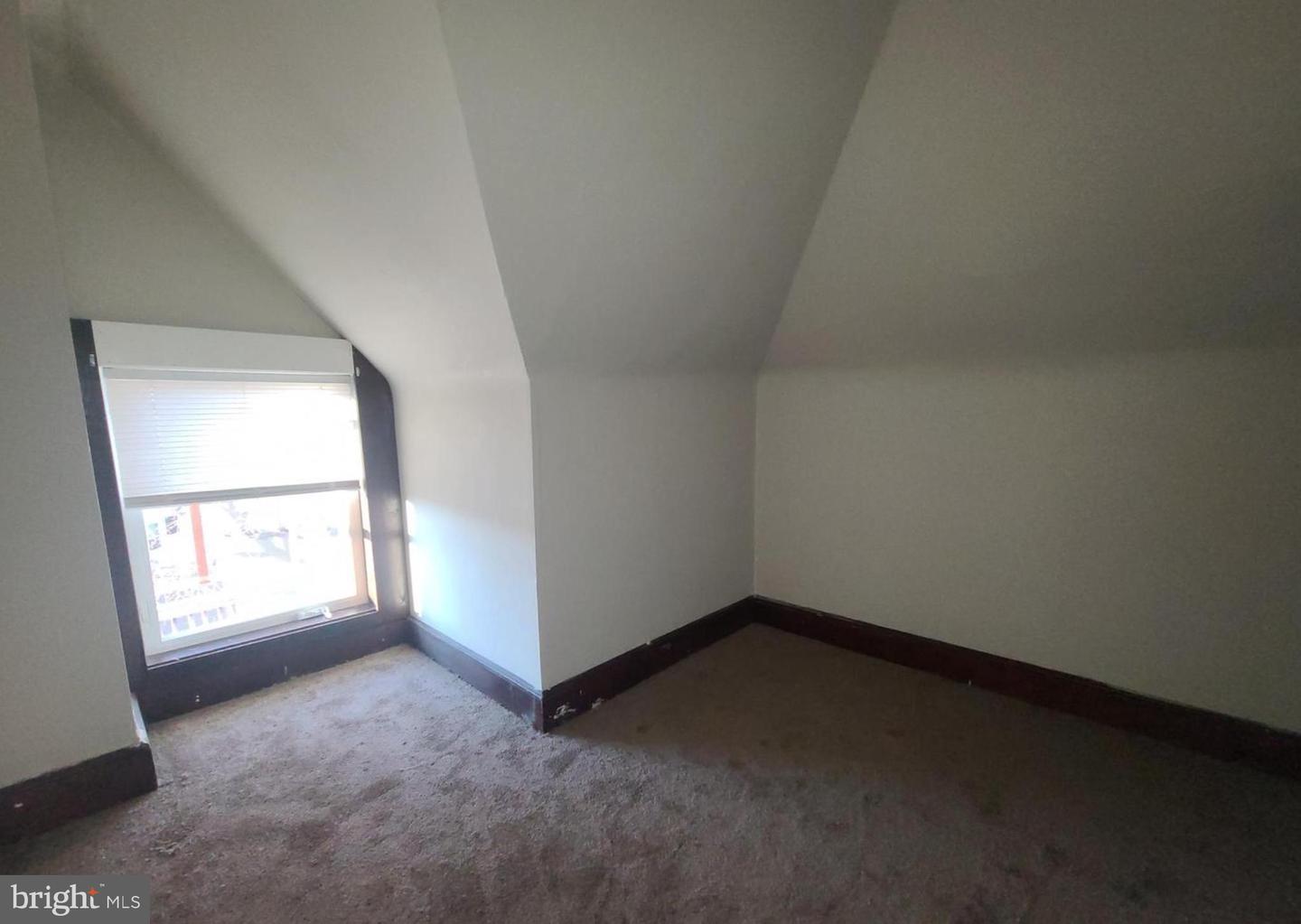 230 Broadway #c Property Photo 6