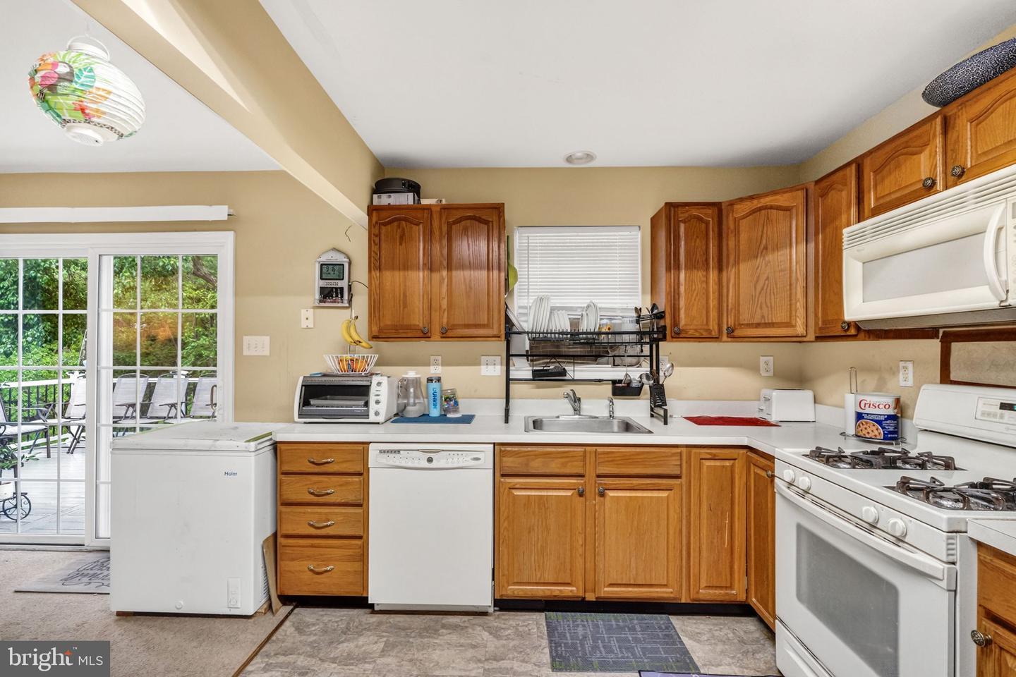 841 Fordham Pl Property Photo 12