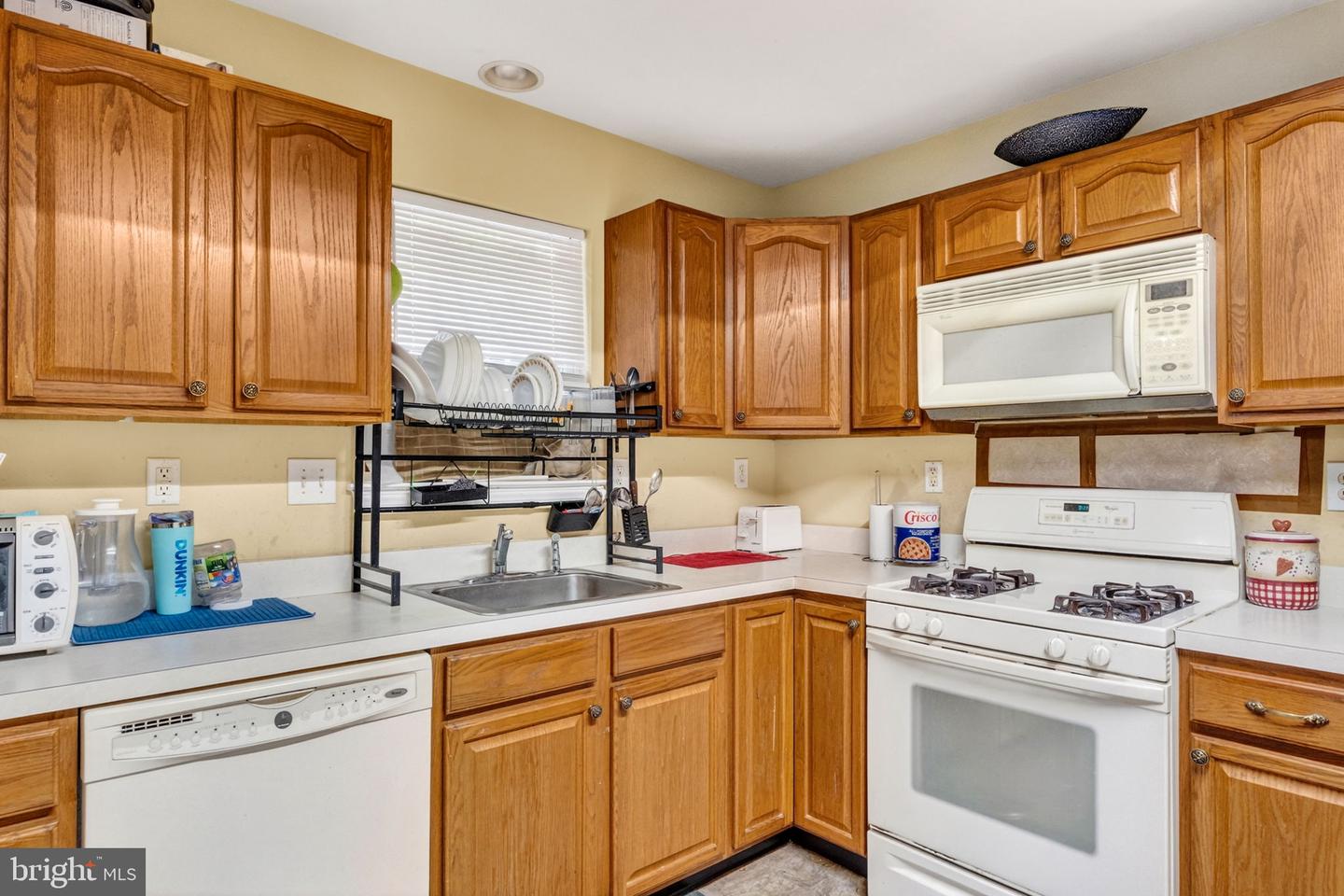 841 Fordham Pl Property Photo 13