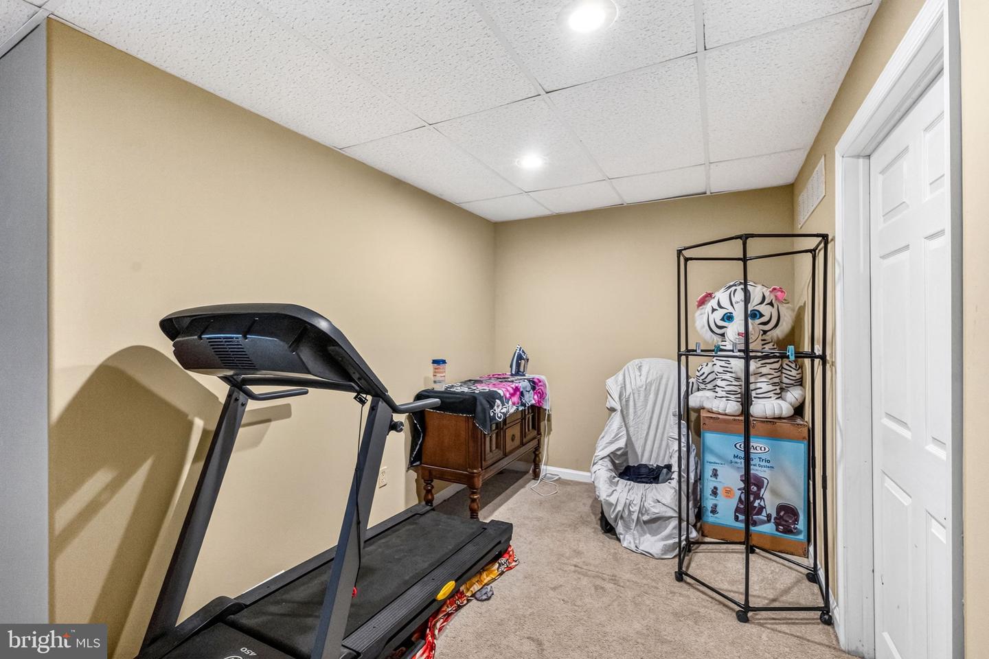 841 Fordham Pl Property Photo 31