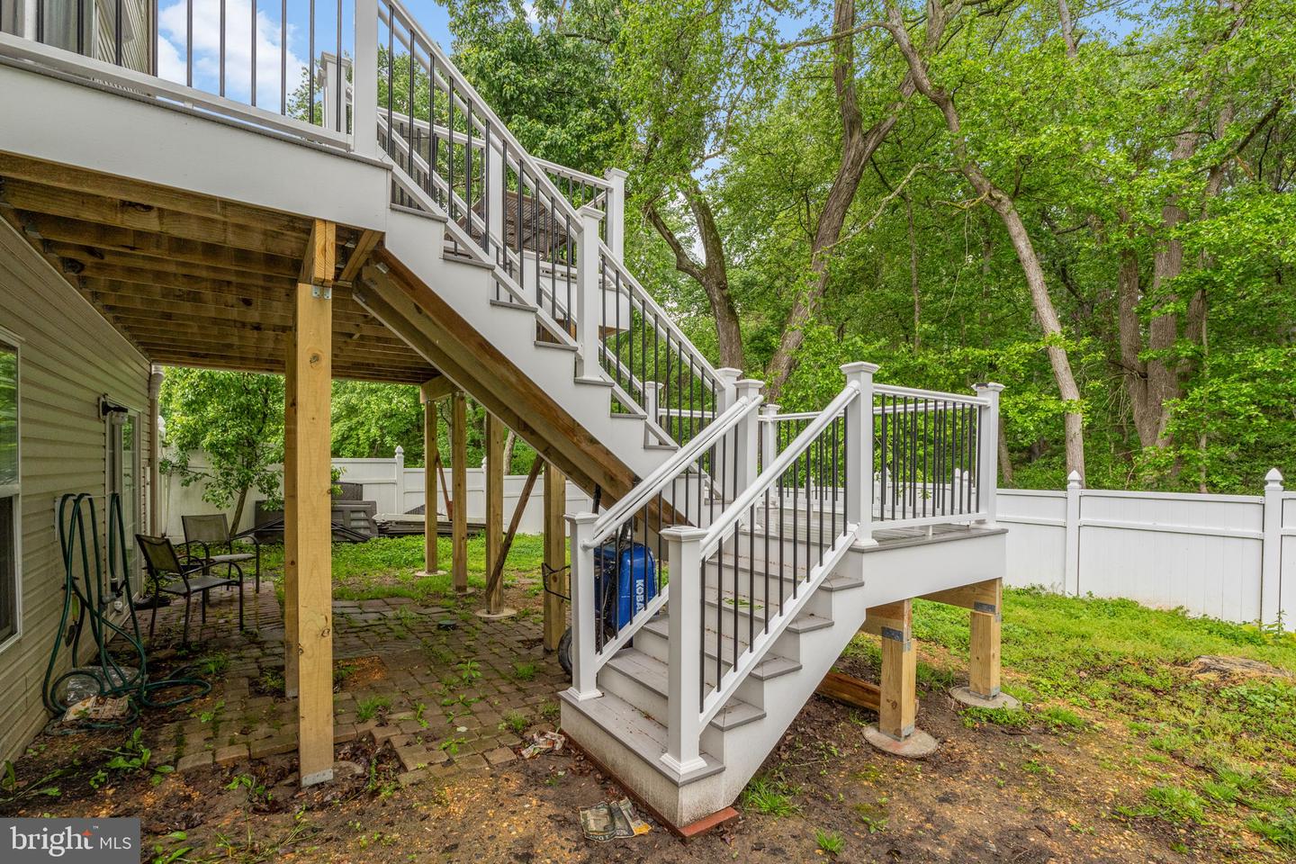 841 Fordham Pl Property Photo 37