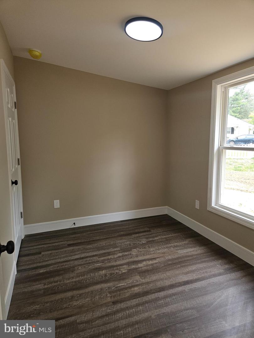 194 Blackwood Ave Property Photo 17