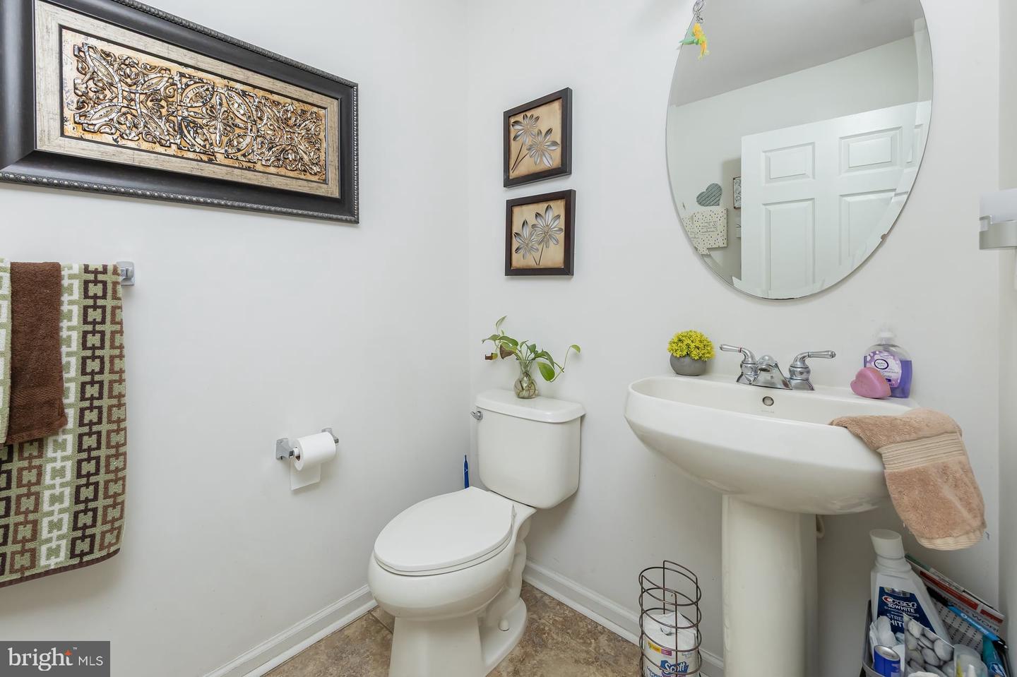 1902 Lexington Mews Property Photo 8