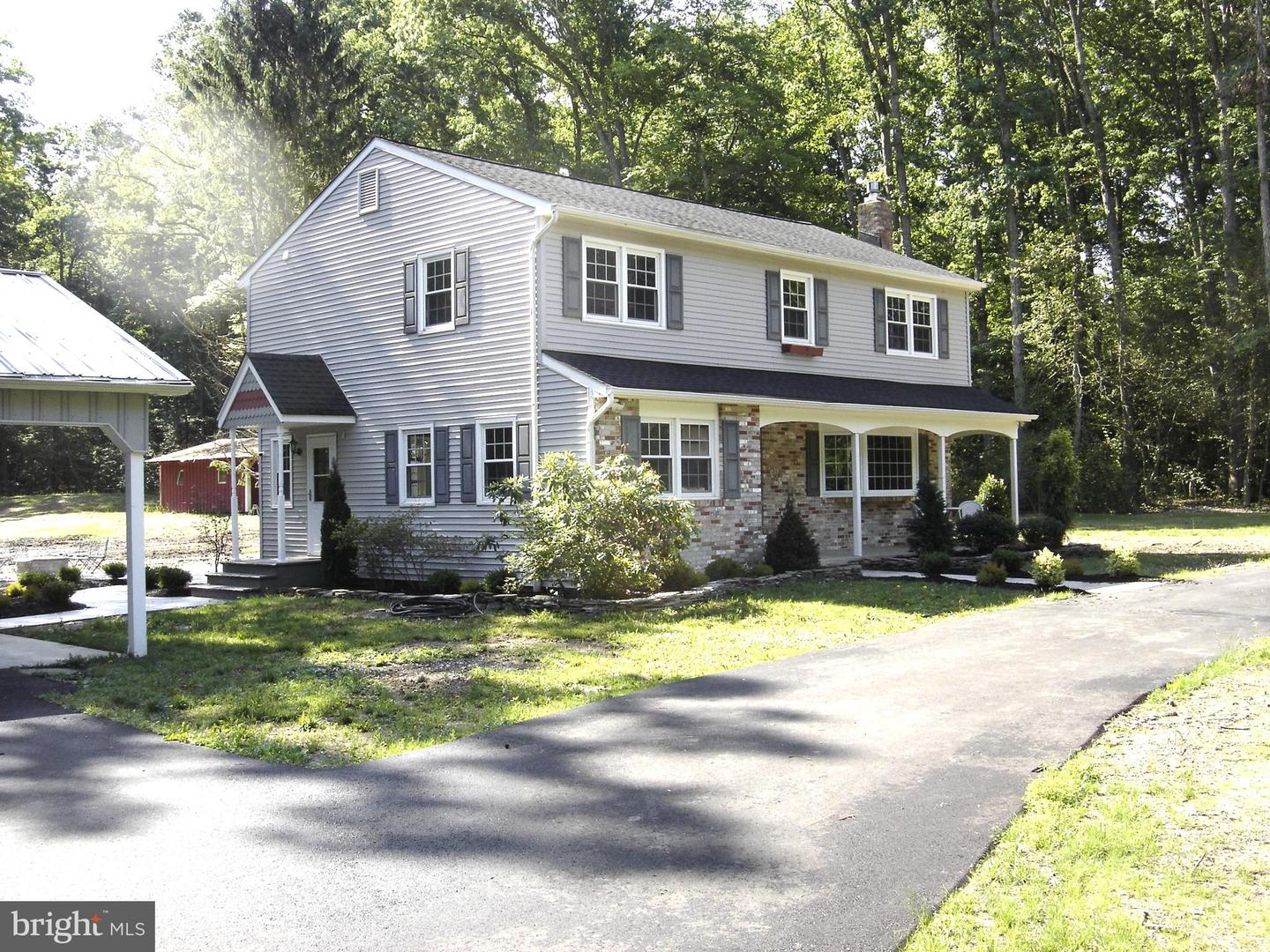 1306 Commissioners Rd Property Photo 1