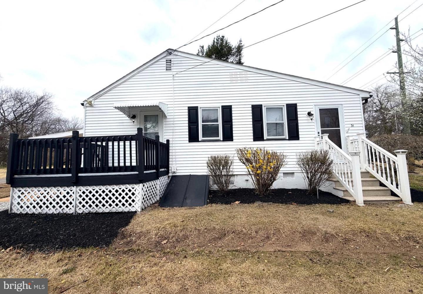 31 Mantua Rd Property Photo 1