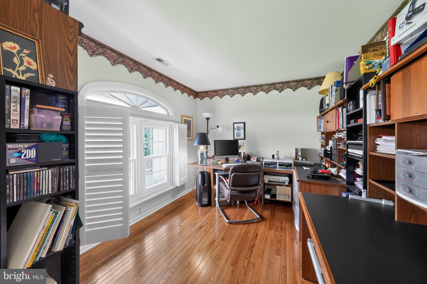 2 Talon Ct Property Photo 17