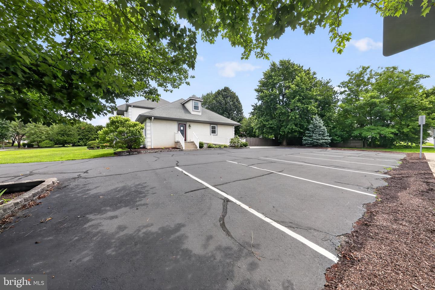 2 Talon Ct Property Photo 51