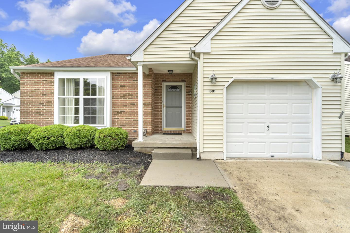 801 Freeport Way Property Photo 1
