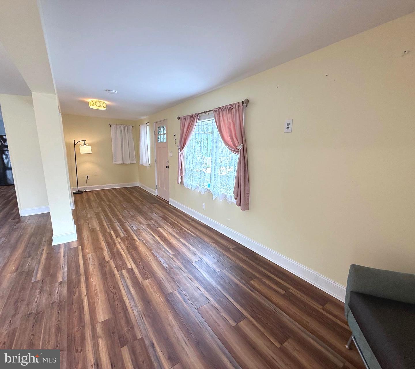 402 Wesley Ave Property Photo 9