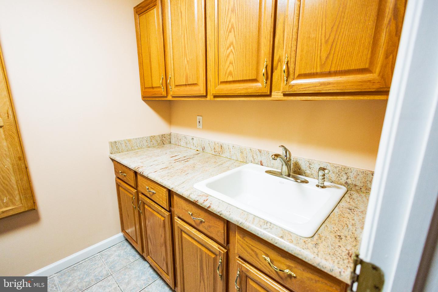 619 Sun Haven Dr Property Photo 36