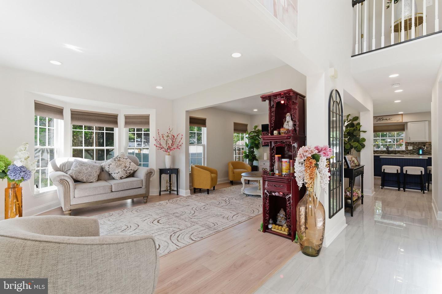 112 Lantern Property Photo 4