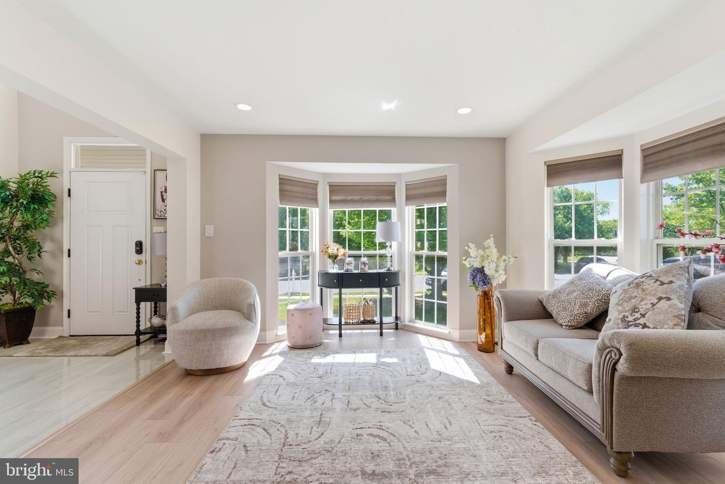 112 Lantern Property Photo 7