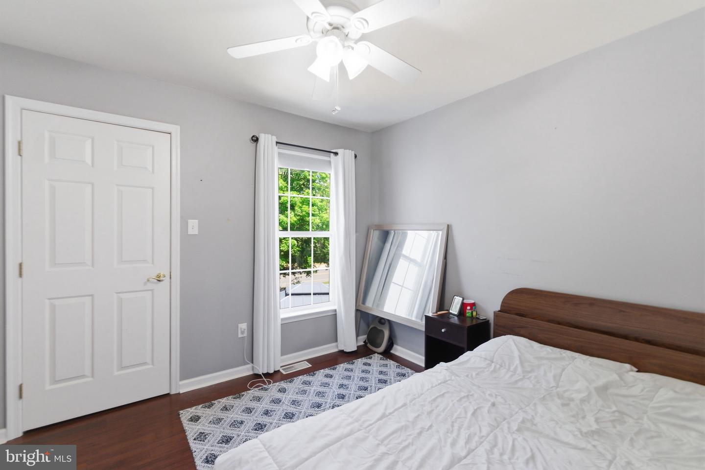 112 Lantern Property Photo 21