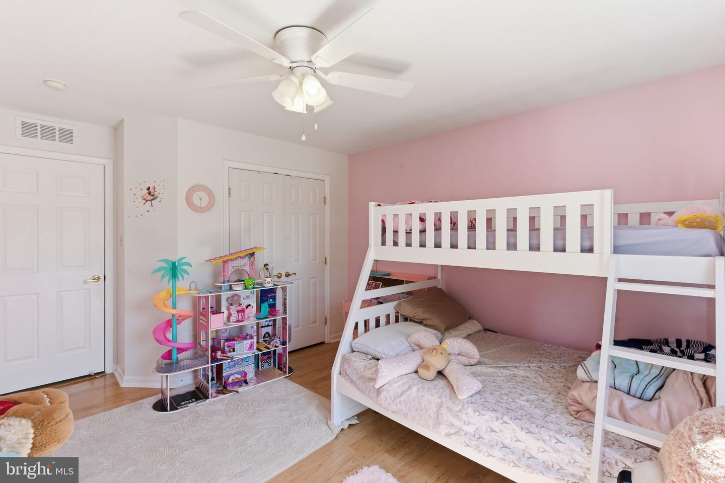 112 Lantern Property Photo 27
