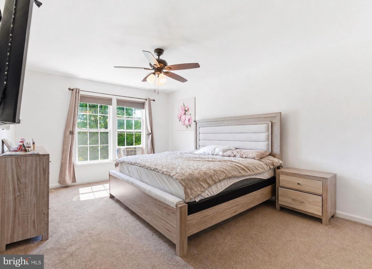 112 Lantern Property Photo 28