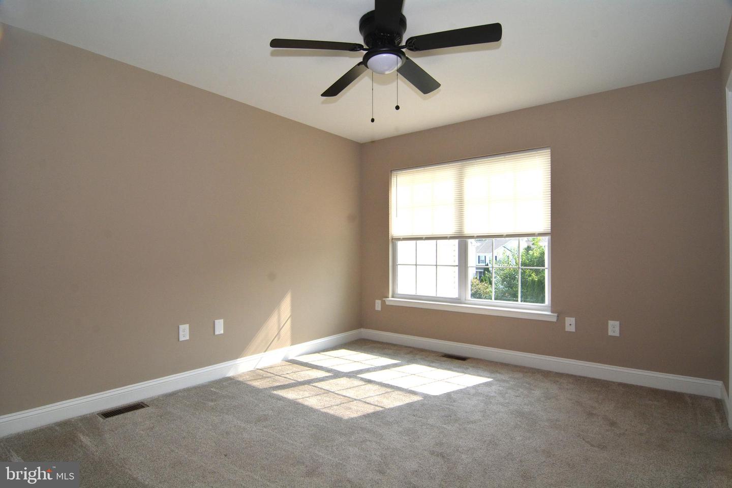 1027 Moore Rd Property Photo 12