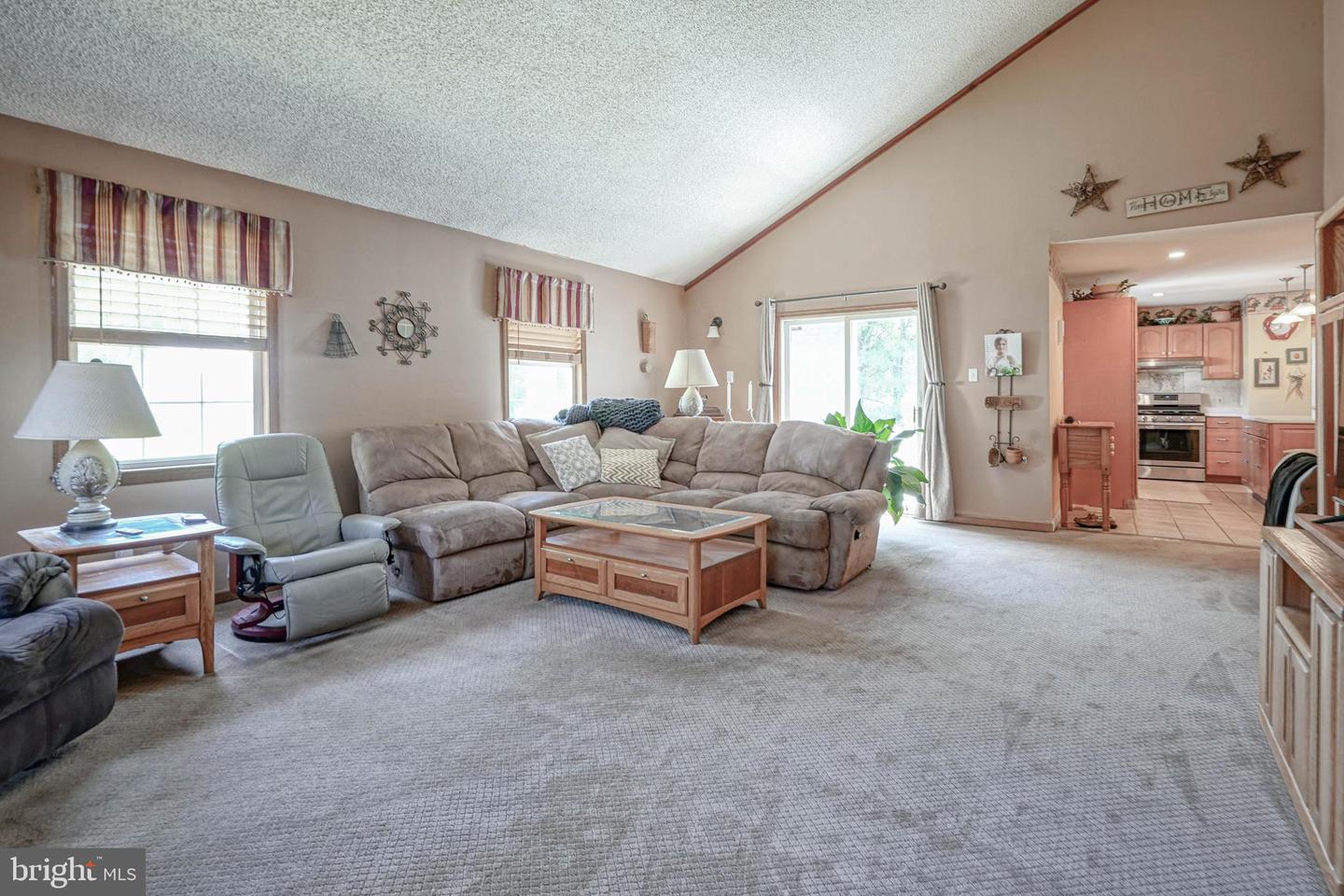 156 E Wolfert Station Rd Property Photo 15