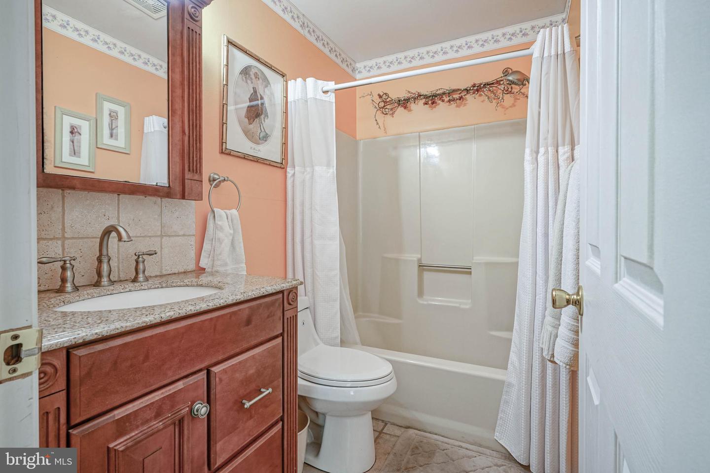 156 E Wolfert Station Rd Property Photo 19