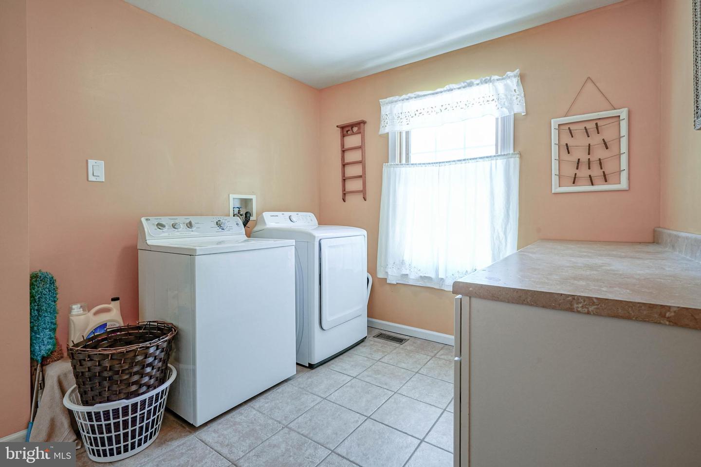 156 E Wolfert Station Rd Property Photo 21