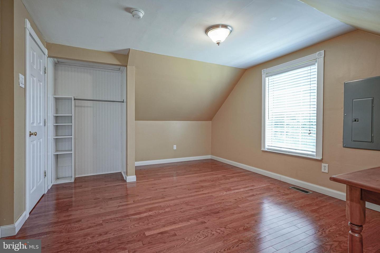 156 E Wolfert Station Rd Property Photo 24
