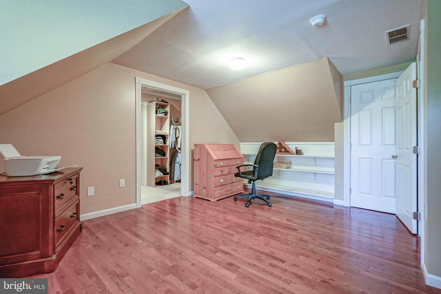 156 E Wolfert Station Rd Property Photo 30