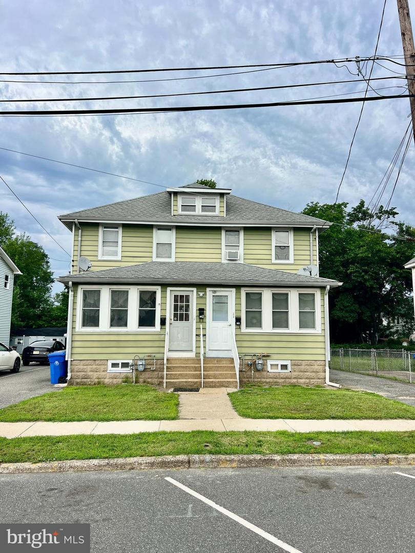 25 College Ave #b Property Photo 15