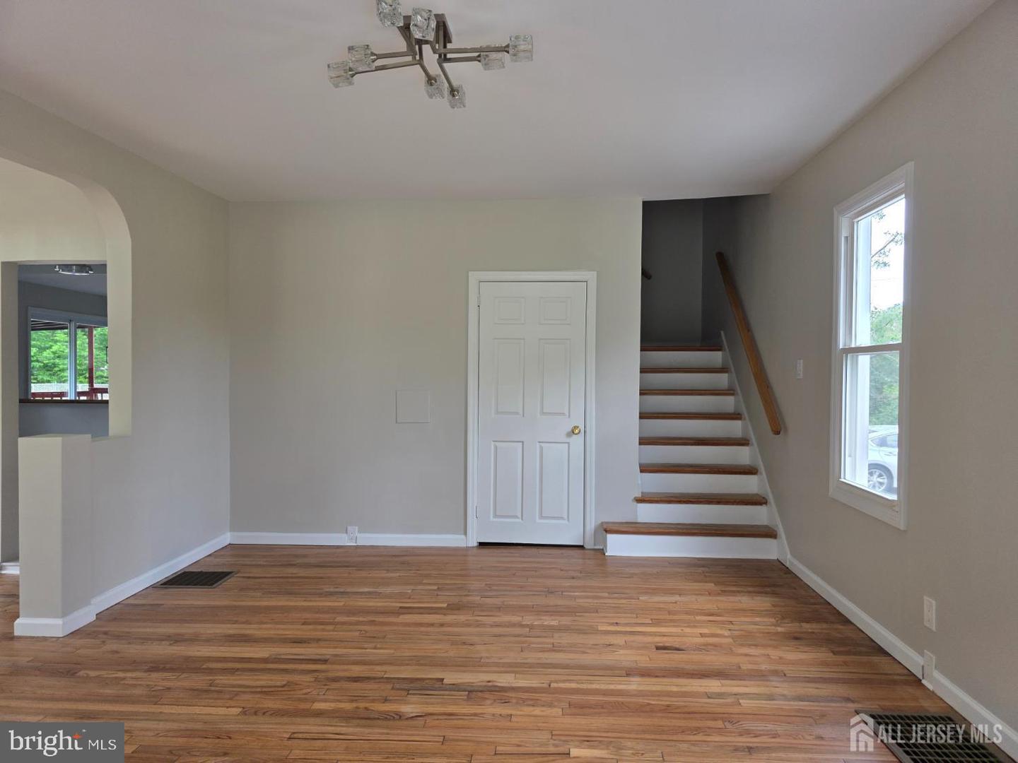 322 Madison Ave Property Photo 22