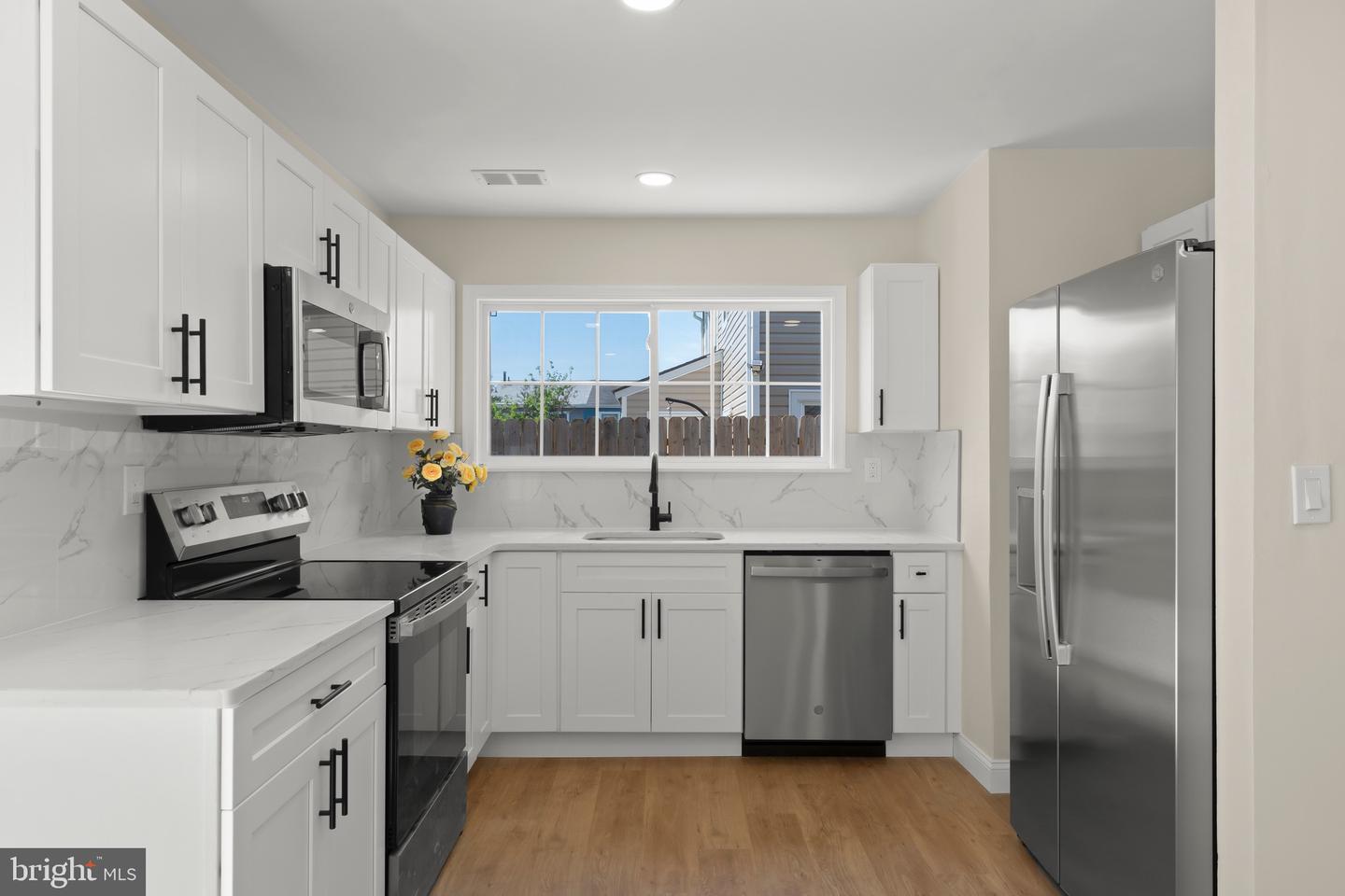 6 Ptolemy Ct Property Photo 1