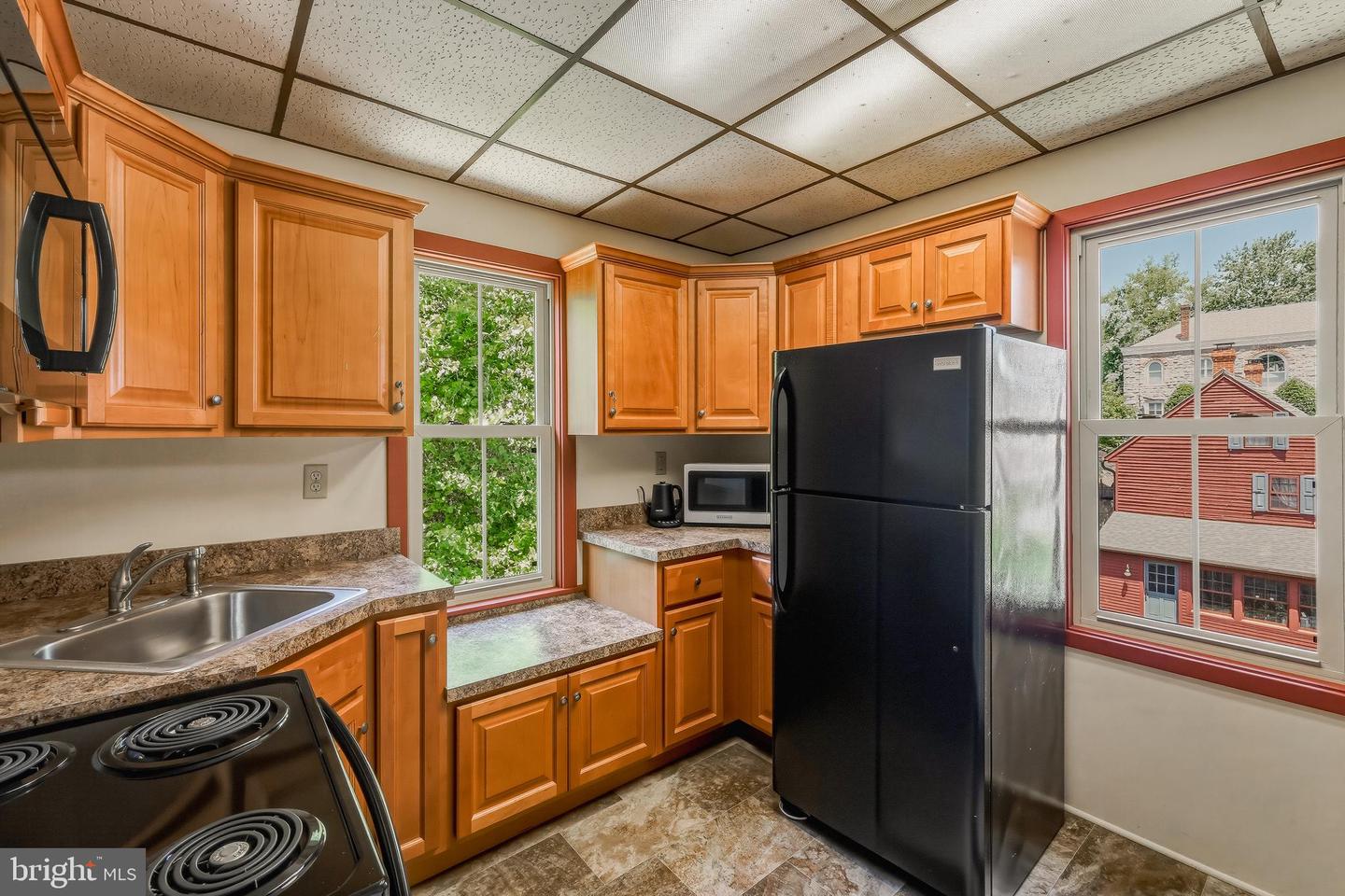 14 N Main St Property Photo 15